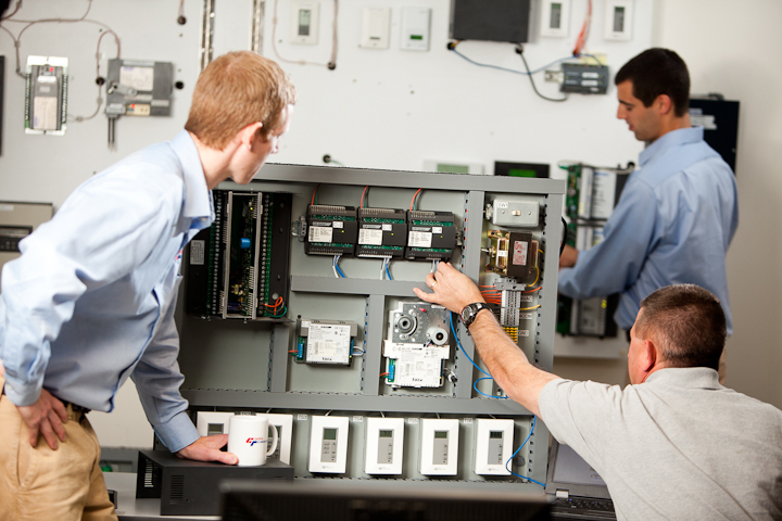 HVAC Mechanical & BAS Service 2 CTI Repair Team